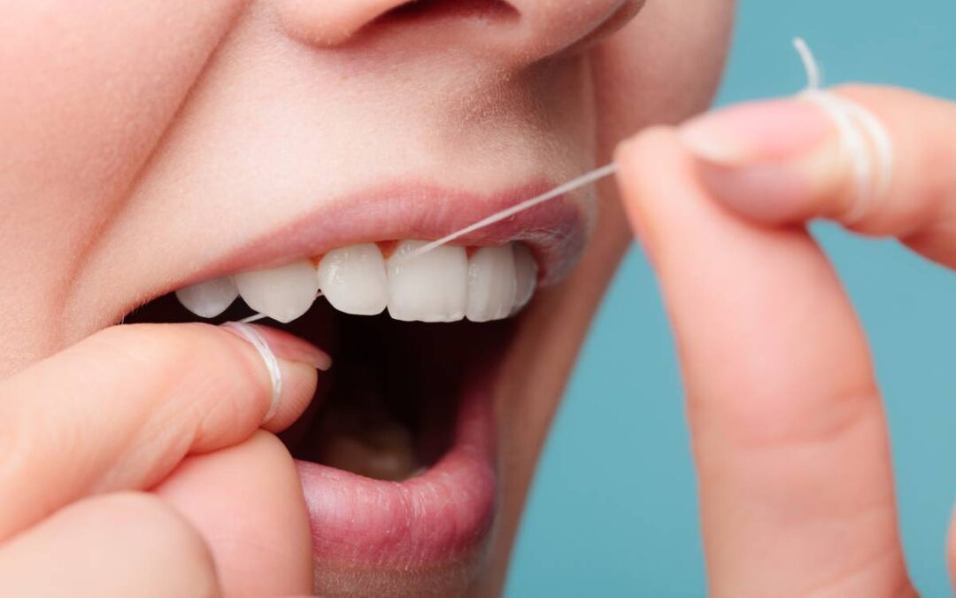 Tips for Flossing With Dental Implants