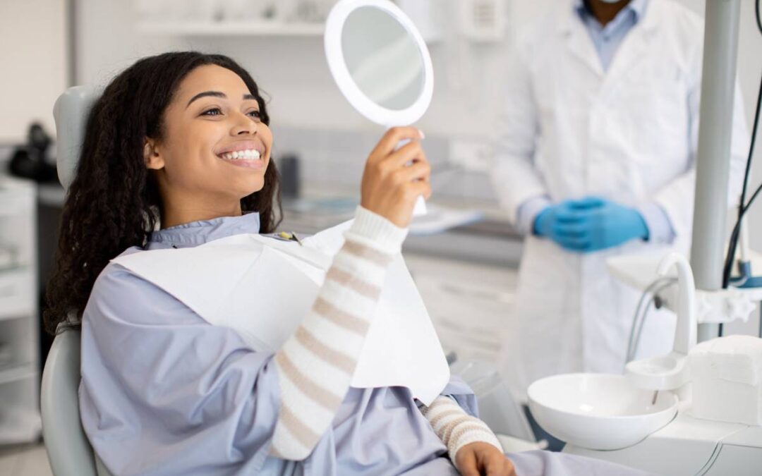 Can You Whiten Dental Veneers?