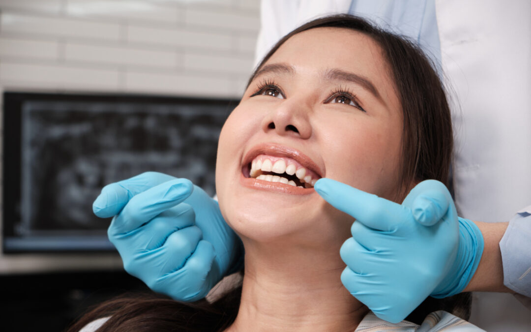 Featured image for Is Getting a Dental Crown Painful